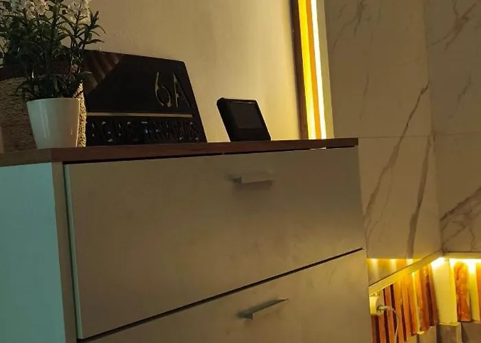 Light Garden Semesterbostad