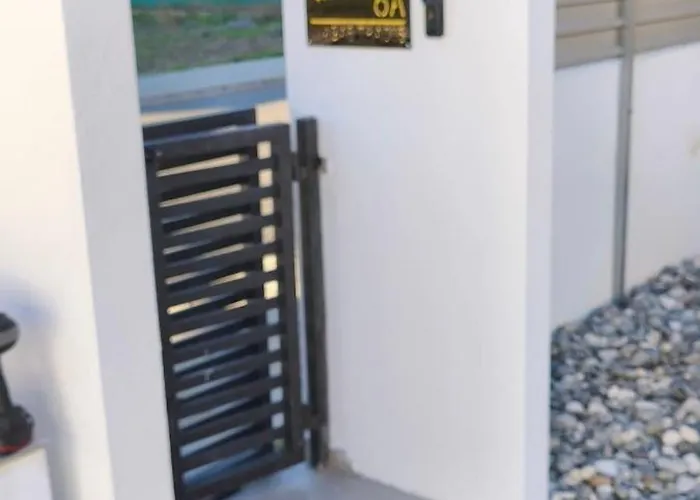 Casa vacanze Light Garden Limisso